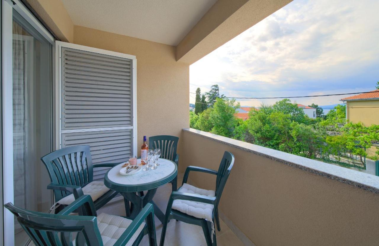 Apartments Ivica Krk Island Šilo Exterior foto